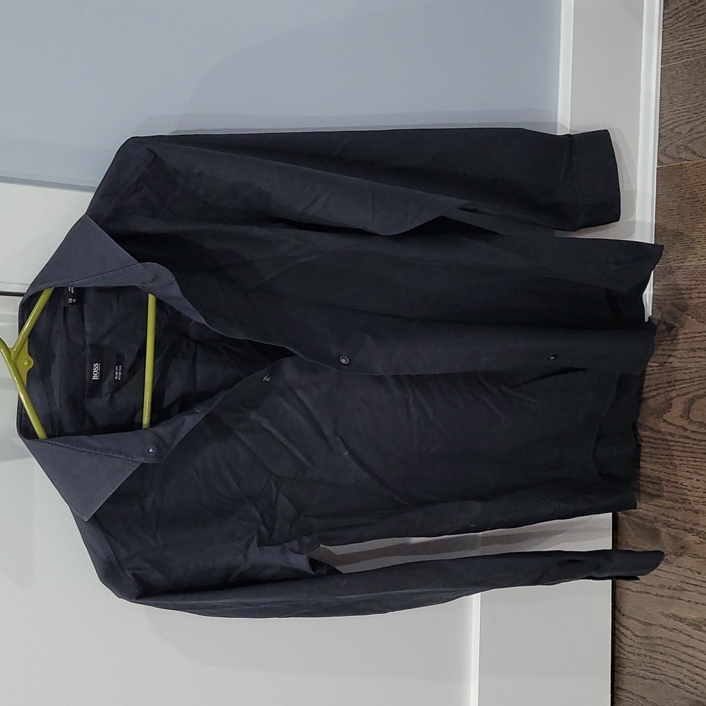 HUGO BOSS black button down